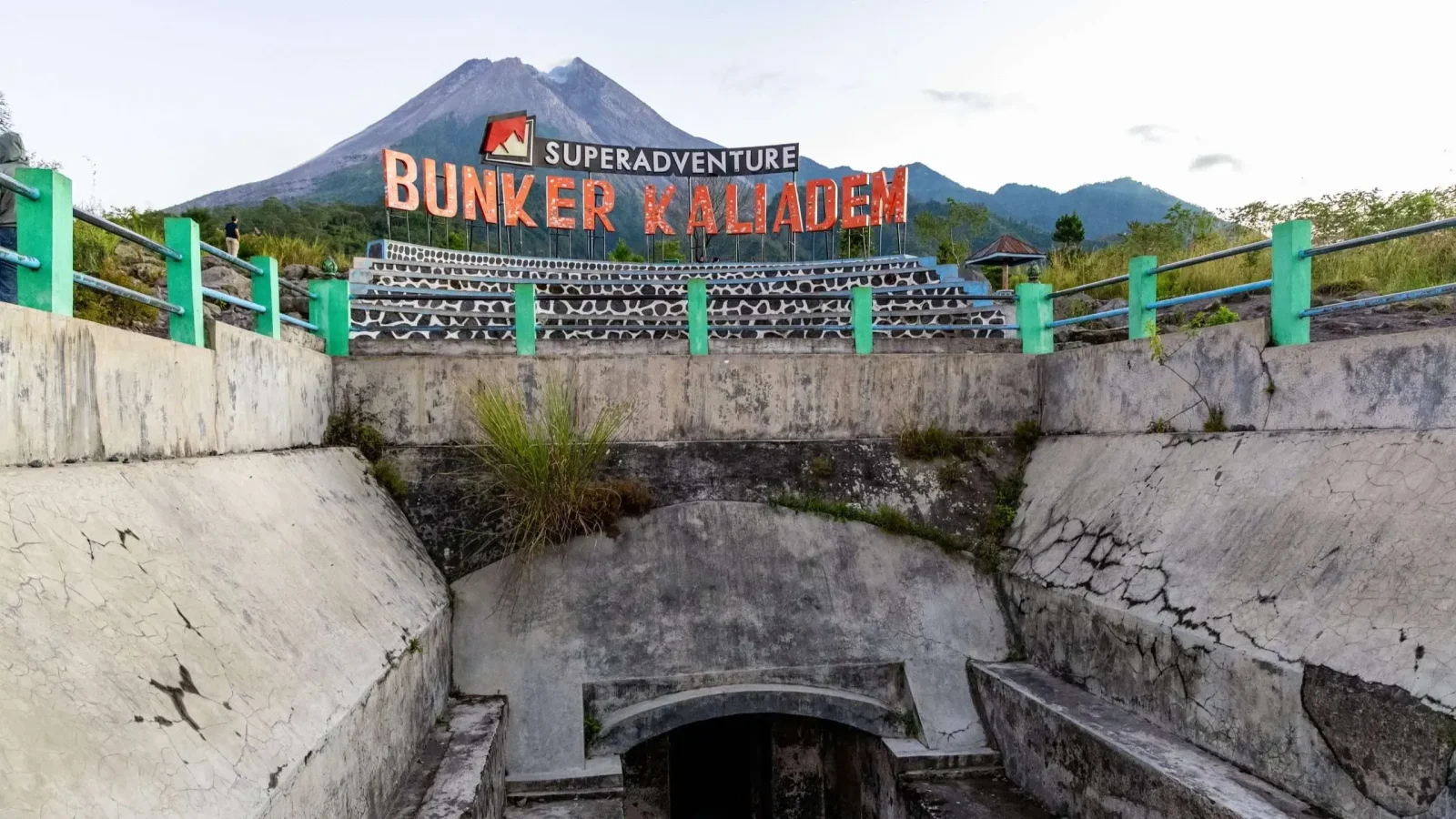 Mount Merapi Jeep 4WD and Prambanan Temple Tour