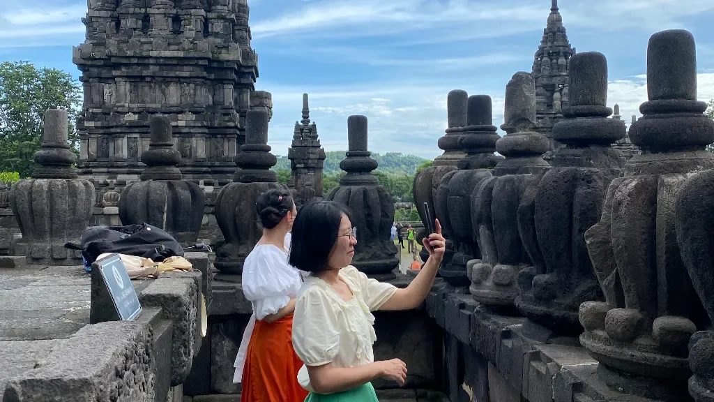 Prambanan Temple Sunset Half-Day Guided Tour