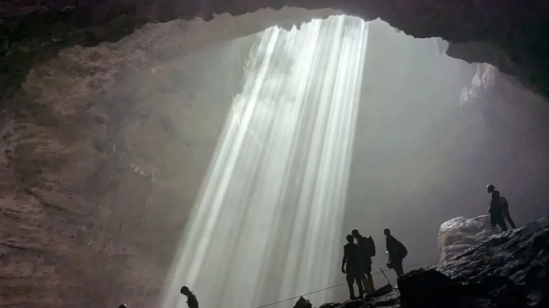 Jomblang 동굴 탐험 및 Pindul 동굴 튜빙 개인 일일 투어 - Image 5