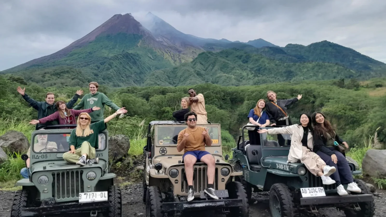 Yogyakarta City Highlights and Mount Merapi Jeep  4WD Tour - Image 7