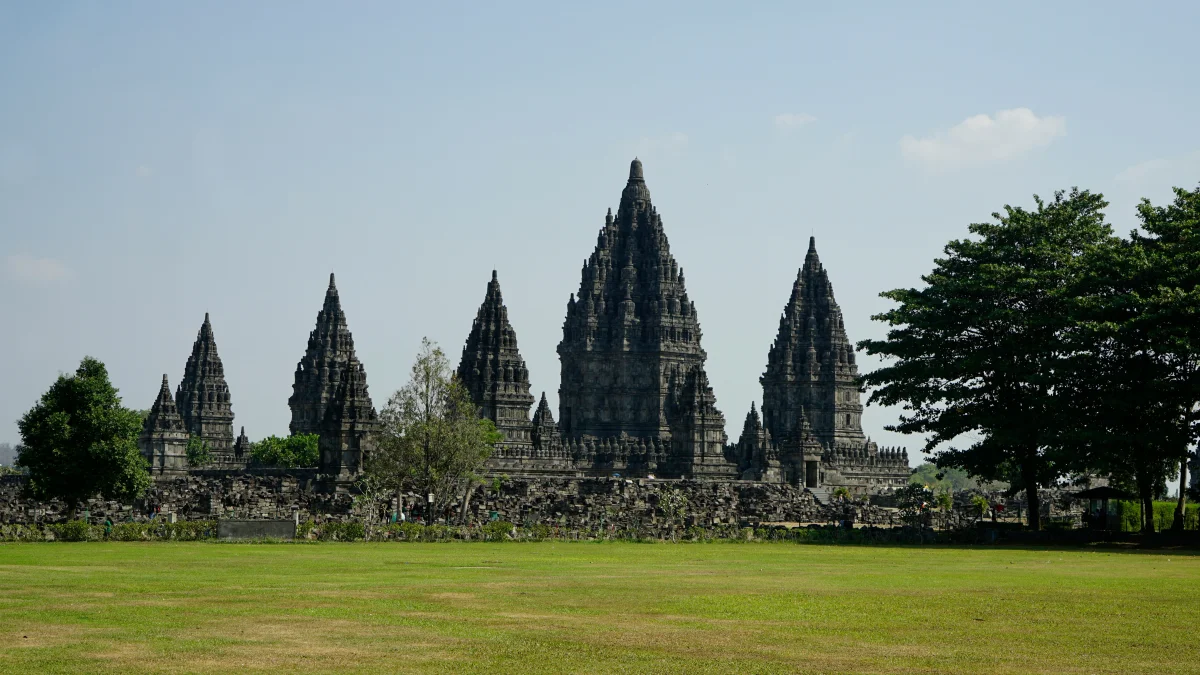 Prambanan Temple Tour Packages and Travel Destinations in Indonesia