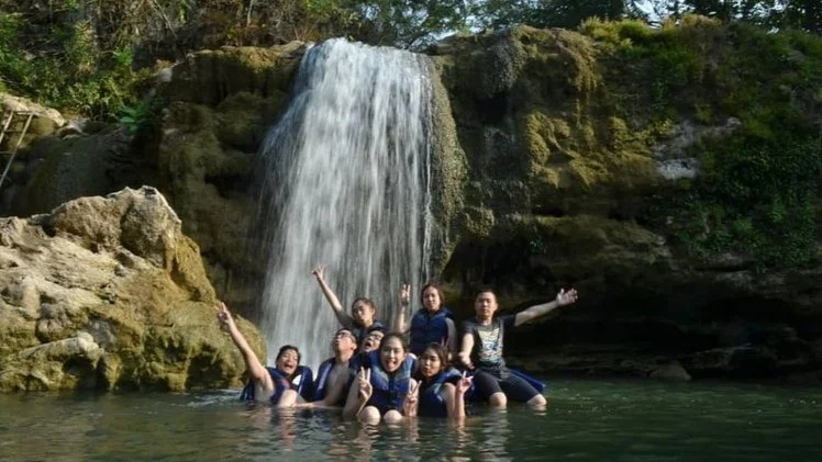 Détendez-vous le long de la pittoresque rivière Oyo