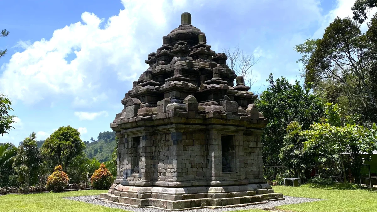 Kunjungan Candi Selogriyo