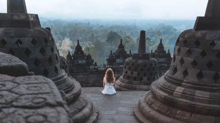 Exploración de escalada al templo de Borobudur